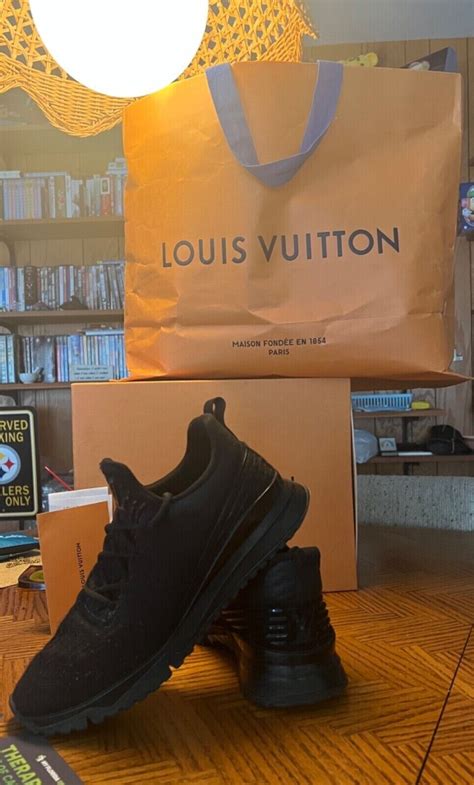 louis vuitton vnr sneakers black.